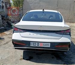 هیوندای ئەلەنترا